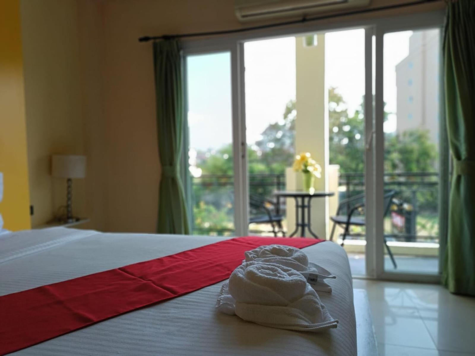 פאטאיה Aura Inn Rooms מראה חיצוני תמונה