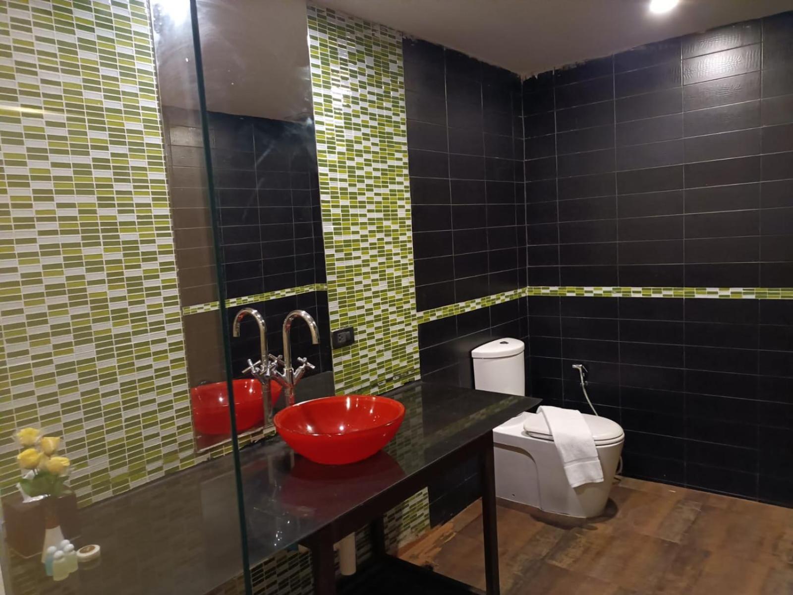 פאטאיה Aura Inn Rooms מראה חיצוני תמונה
